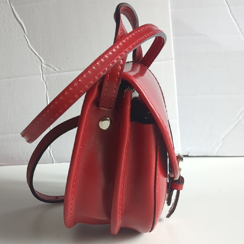 New Italian Handmade Red Leather Crossbody Bag - Picture 8 of 9